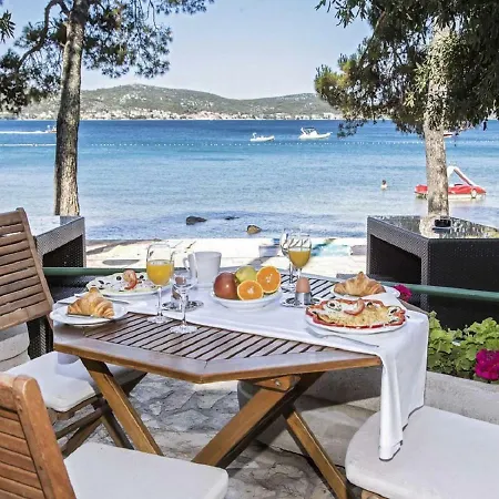 مكان تخييم Mobile Starfish Iv Camp Biograd *