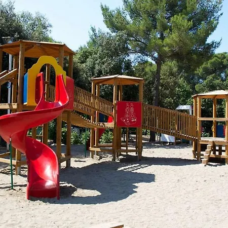 キャンプ場 Mobile Starfish Iv Camp Biograd *