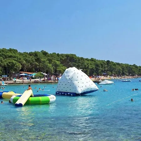 Mobile Starfish Iv Camp Biograd مكان تخييم بيوغْغاد نا موغو