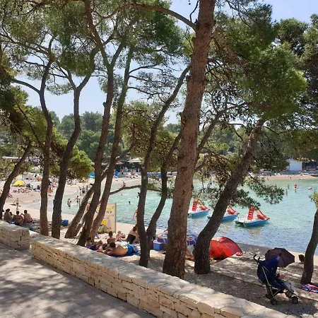 مكان تخييم Mobile Starfish Iv Camp Biograd بيوغْغاد نا موغو