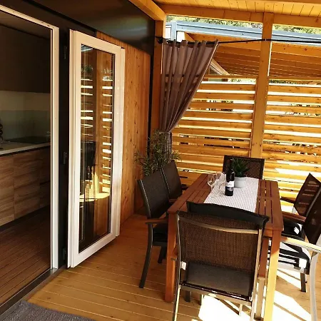 مكان تخييم Mobile Starfish Iv Camp Biograd *